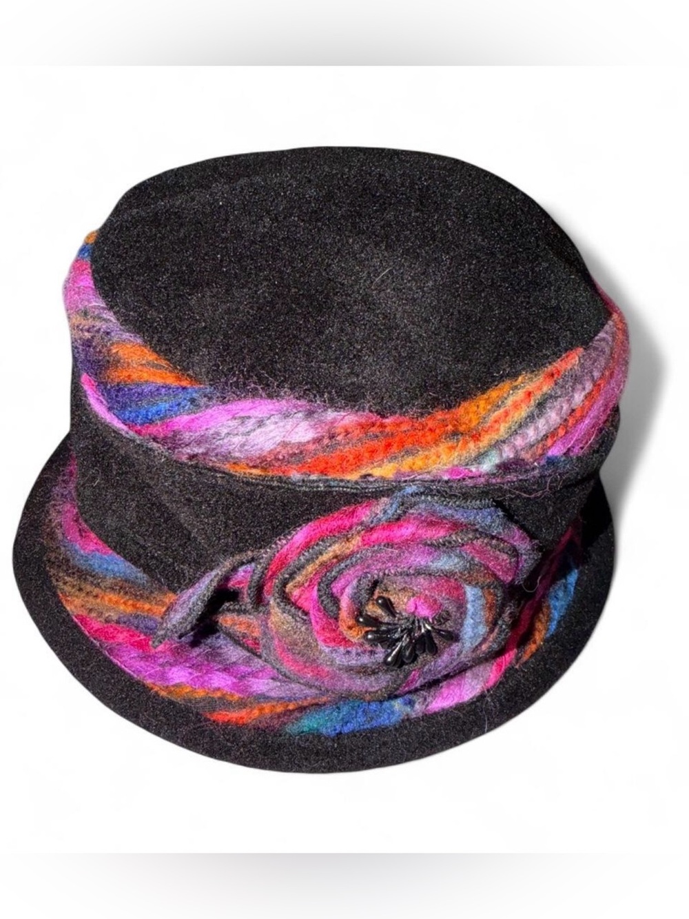 Black tweed Hat with Multicolor Felt Trim